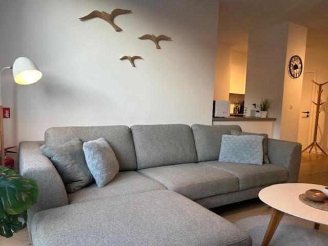 Quality Time Appartement Met Gesloten Garagebox De Panne Exteriör bild